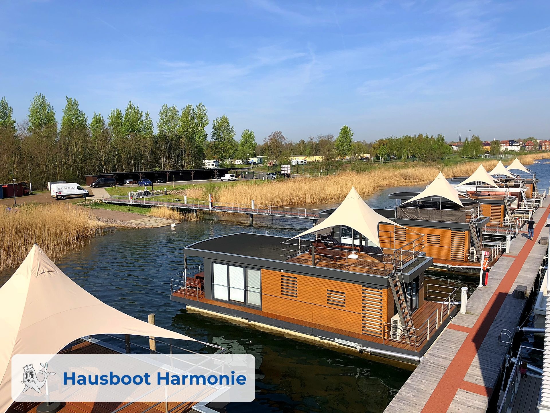 Hausboot mit Dachterrasse